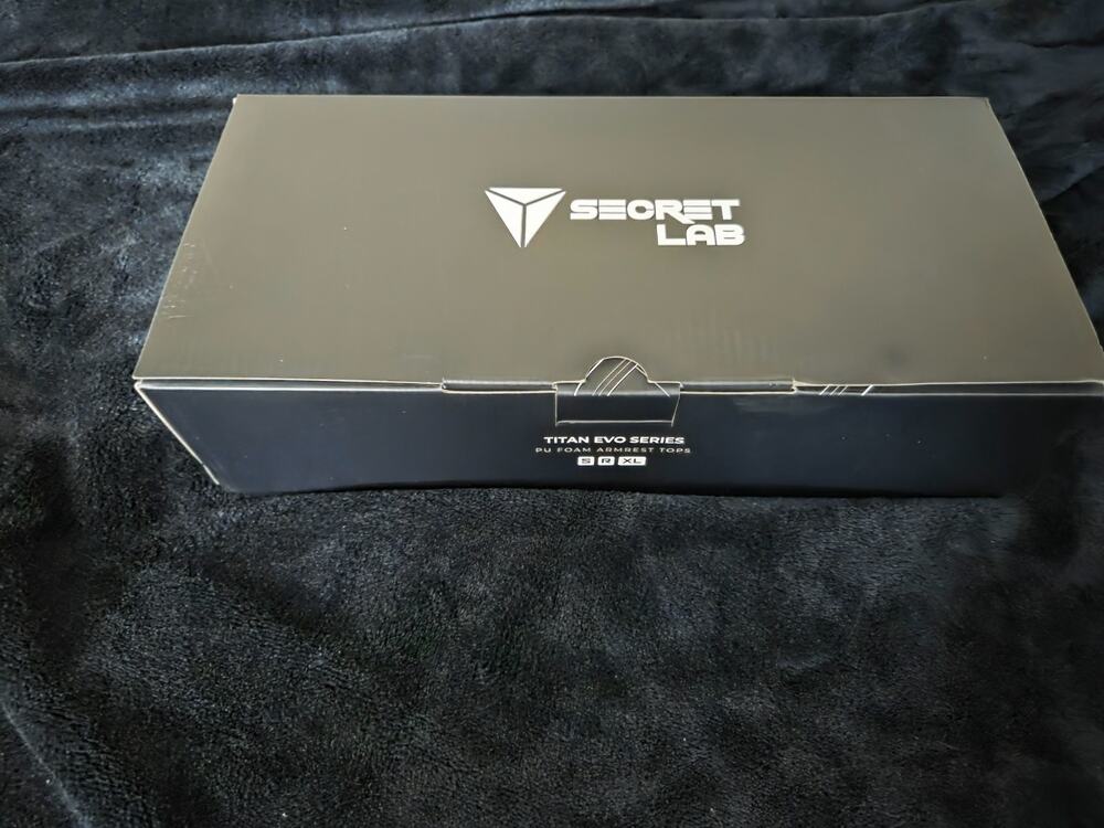 Secret Lab Titan Evo 2022 Series PU Foam Armrest Tops Black Left And Right